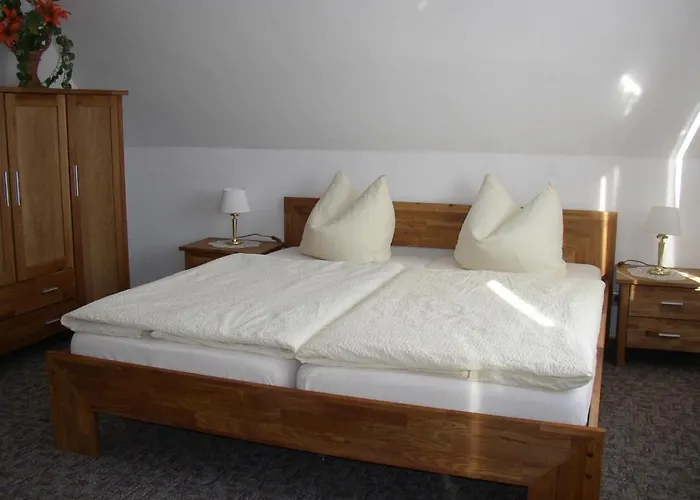 Gaestehaus Nis Puk Und Pensionat